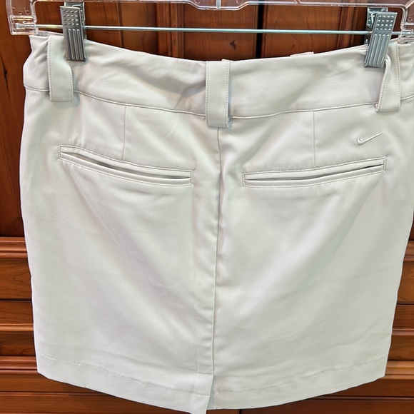 Nike Golf Dri-Fit Tour Performance Golf Skort - Picture 2 of 2